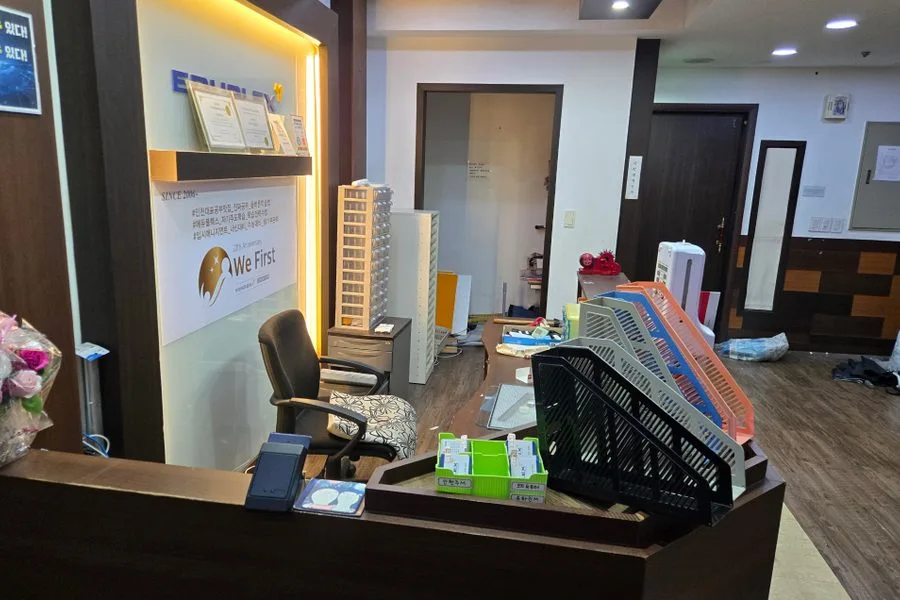 인천광역시 부평구 학원 원상복구 철거 실제 사례 사진 · 협력 파트너 제공