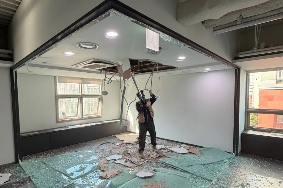 서울특별시 강남구 사무실 인테리어 철거 실제 사례 사진 · 협력 파트너 제공